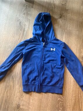 Little Boys Under Armour Zip Up Hoodie - Size 6